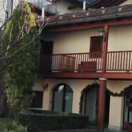 Maison Cavallo Bianco * Aoste